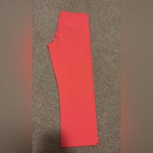 Lululemon Coral Capri Leggings